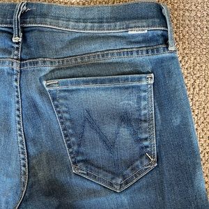 MOTHER jeans - size 29 - the runaway